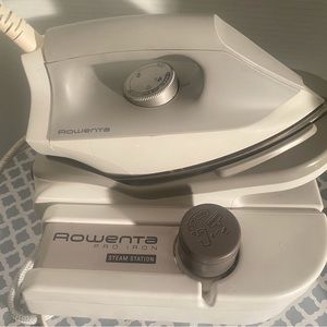 Rowenta Pro Iron Steam Station